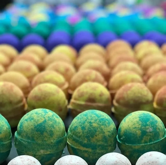 Foaming Bath Bombs