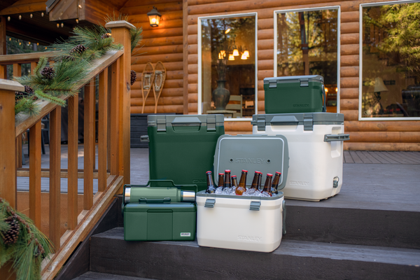 The Easy Carry Outdoor Cooler